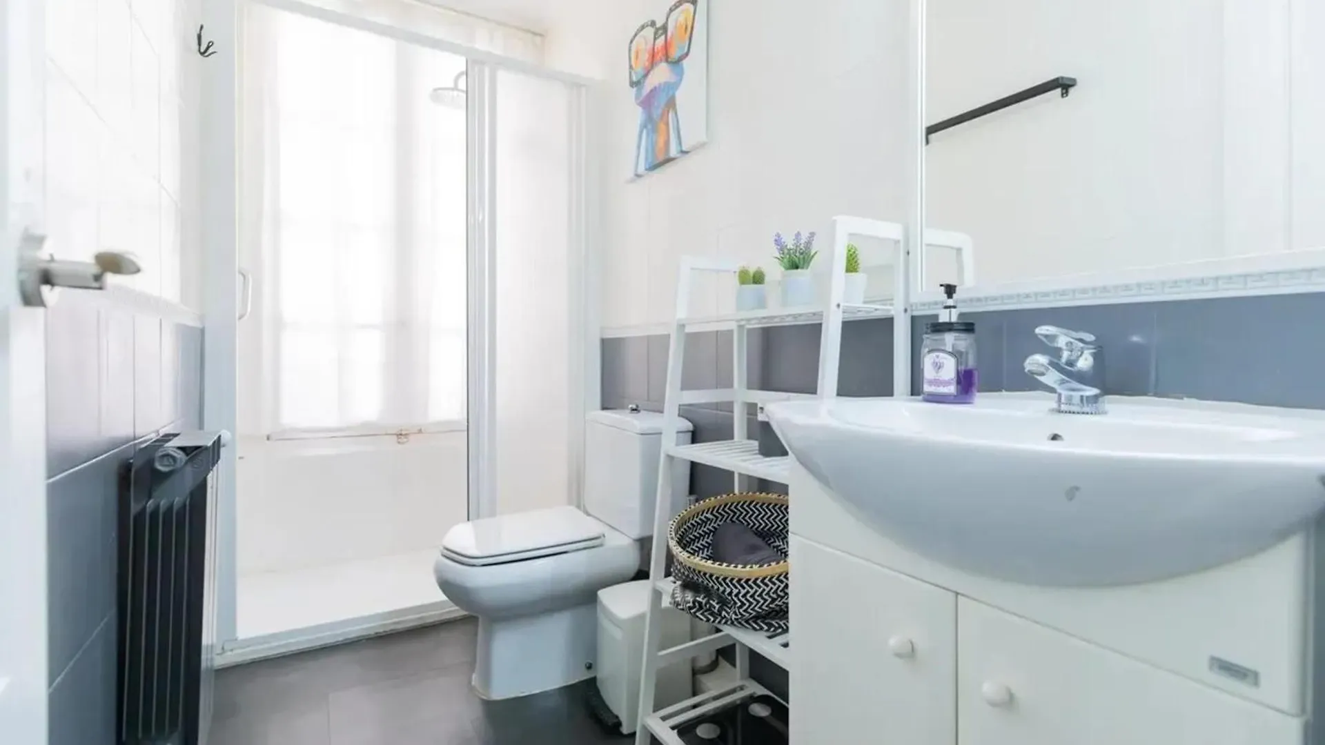 Modern Apartment In Bilbao With Internet